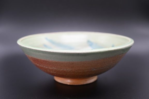 R0013 - Celadon Brush Bowl R0013 - Celadon Brush Bowl