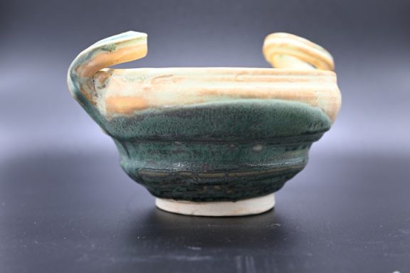 R0044 - Loop Handle Bowl R0044 - Loop Handle Bowl
