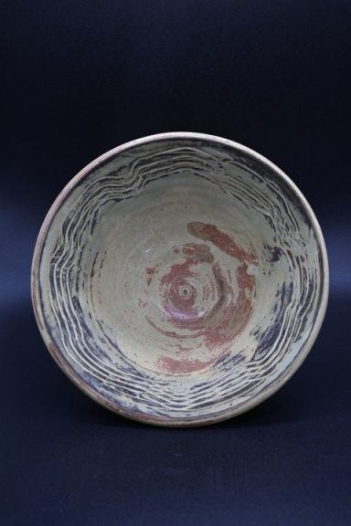 R0033 - Rustic Bowl R0033 - Rustic Bowl
