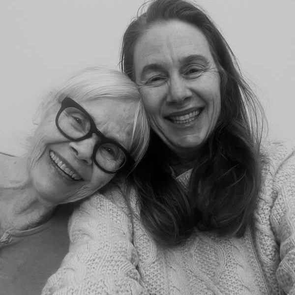 Ruthanne and Amanda Ruthanne and Amanda in black and white